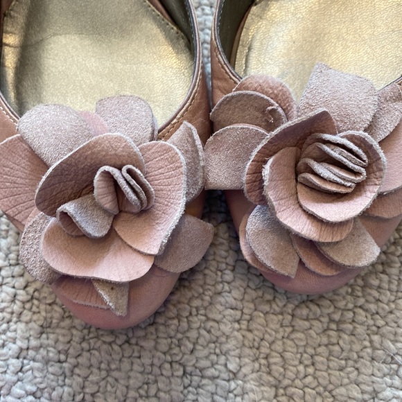 Bandolino size 7.5 blush pink wedges - Picture 3 of 8